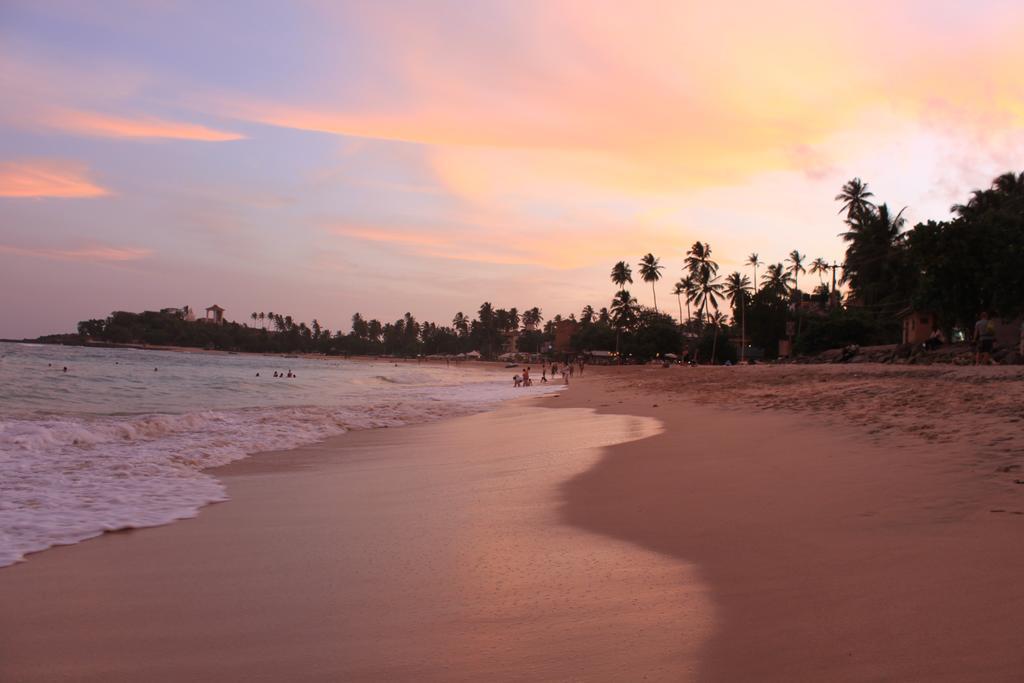 Unawatuna Beach Bungalow - Quarto foto